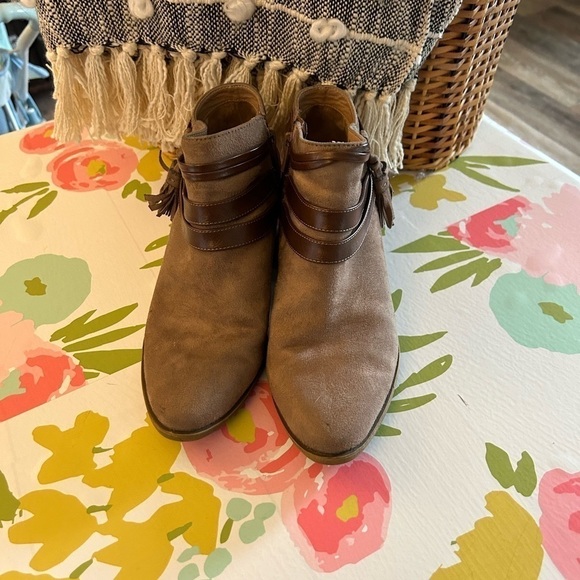 Life stride, brown ankle heel booties soft system flex size 7 - Picture 3 of 10